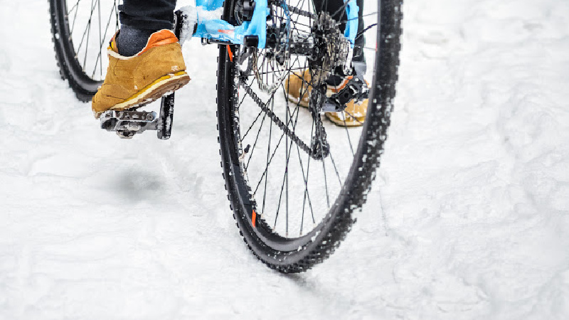 Bicicleta de montaña de invierno