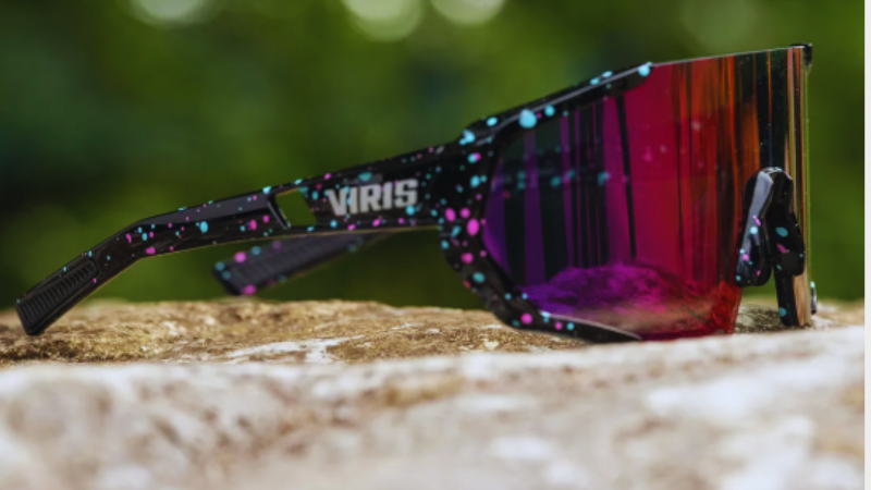 The-Viris-Raptor-polarized-sunglasses-for-cycling